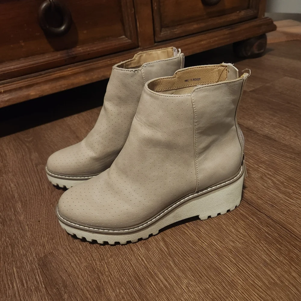 Report Booties - Picture 6 of 8